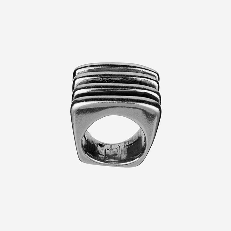 Bague En Alliage Métal Argenté Taille 53 - Occasion Bel état, Quelques Traces D'usure, Années 2015